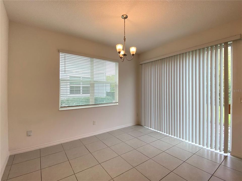 For Rent: $2,395 (3 beds, 2 baths, 1704 Square Feet)