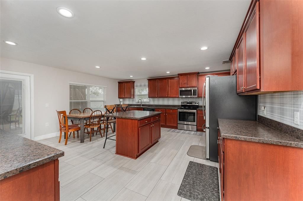 For Sale: $445,000 (4 beds, 2 baths, 2630 Square Feet)