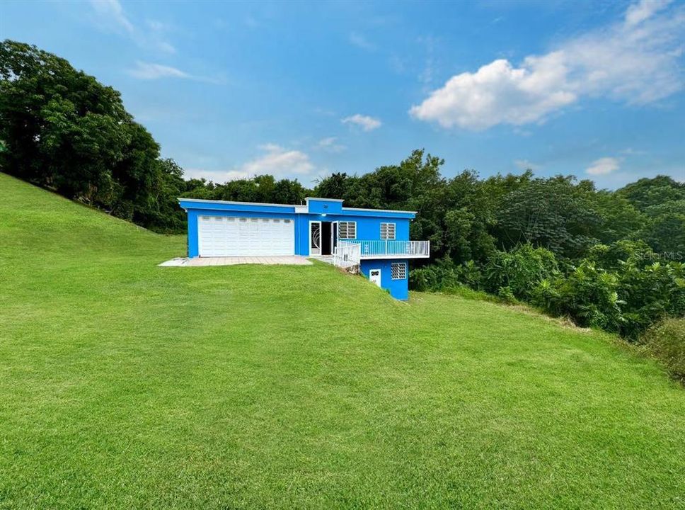 Recently Sold: $200,000 (3 beds, 2 baths, 1089 Square Feet)