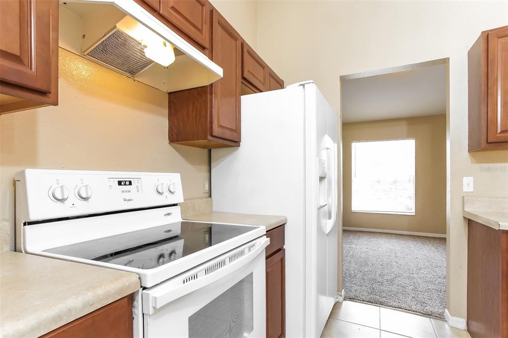 For Rent: $1,425 (3 beds, 2 baths, 1578 Square Feet)