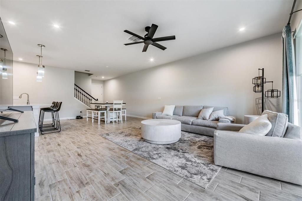 For Sale: $453,700 (3 beds, 2 baths, 2243 Square Feet)