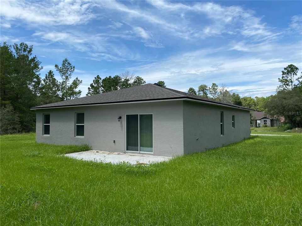 For Rent: $1,725 (3 beds, 2 baths, 1552 Square Feet)