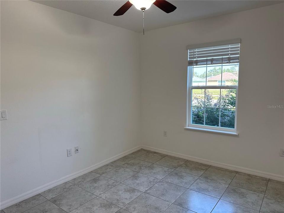 For Rent: $1,725 (3 beds, 2 baths, 1552 Square Feet)