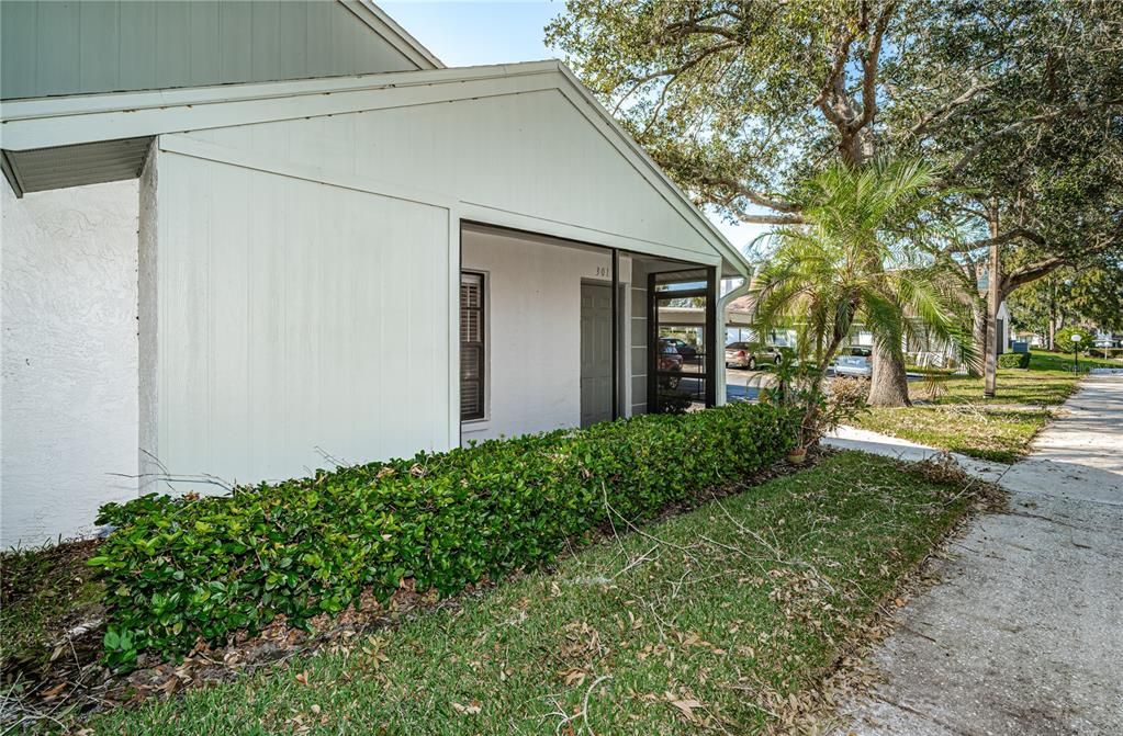 For Sale: $275,000 (3 beds, 2 baths, 1130 Square Feet)