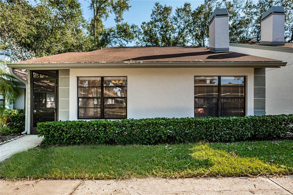 For Sale: $275,000 (3 beds, 2 baths, 1130 Square Feet)