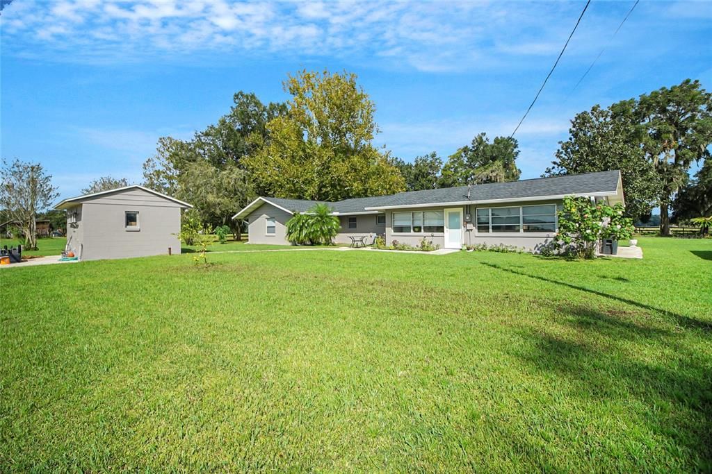 For Sale: $569,000 (3 beds, 2 baths, 1758 Square Feet)