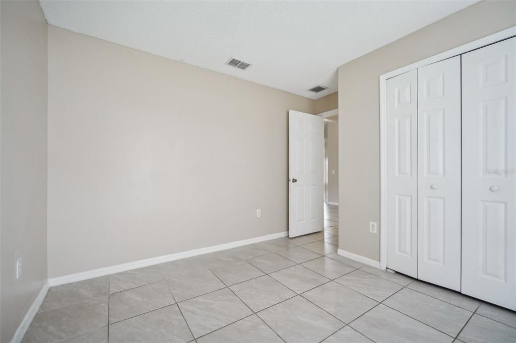 For Sale: $315,000 (4 beds, 2 baths, 1589 Square Feet)