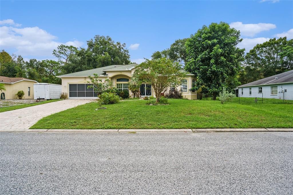 For Sale: $364,900 (3 beds, 2 baths, 1699 Square Feet)