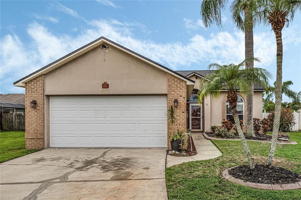 For Sale: $379,000 (4 beds, 2 baths, 1491 Square Feet)