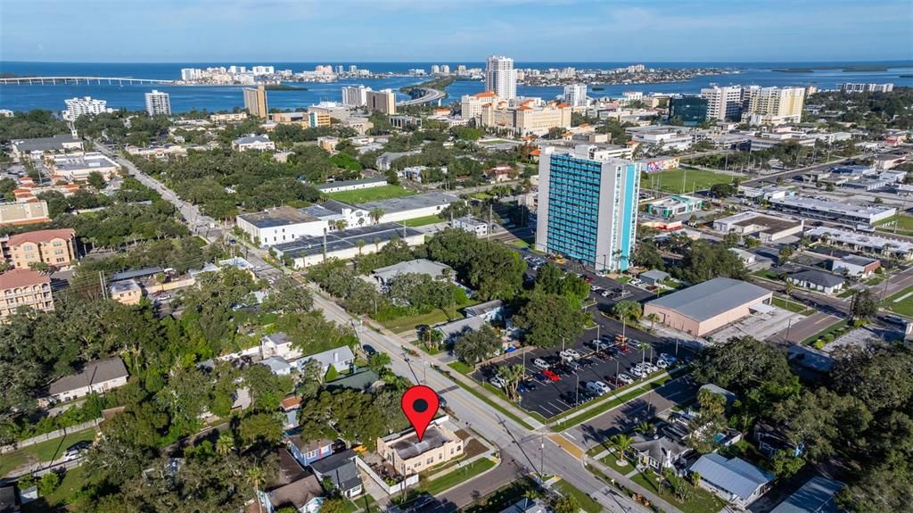 Active With Contract: $375,000 (3 beds, 2 baths, 1321 Square Feet)