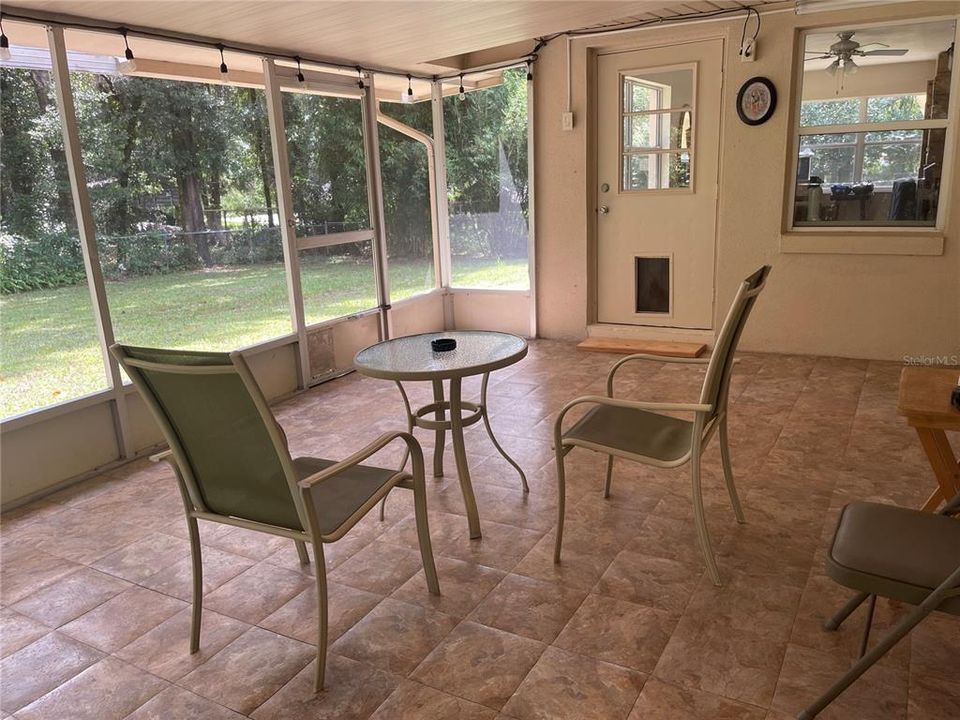 En Venta: $250,000 (2 camas, 2 baños, 1226 Pies cuadrados)