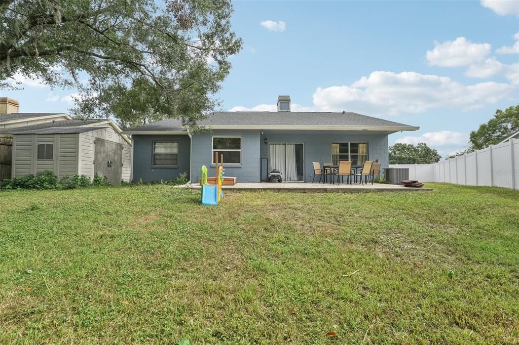 For Sale: $310,000 (3 beds, 2 baths, 1292 Square Feet)