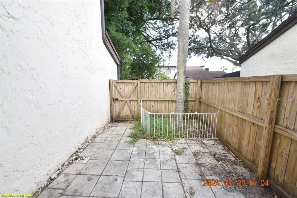 For Sale: $229,995 (3 beds, 1 baths, 1257 Square Feet)