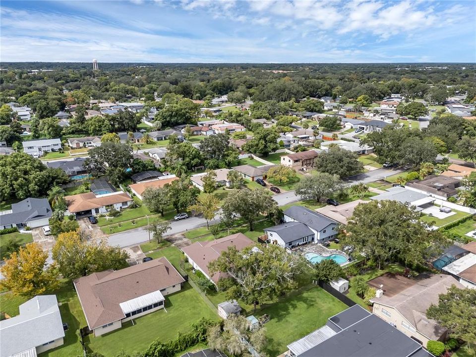 For Sale: $337,000 (3 beds, 2 baths, 1607 Square Feet)