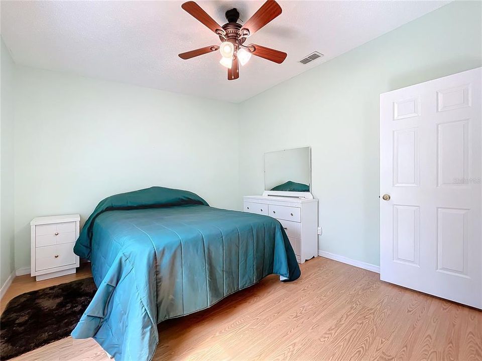 For Sale: $244,900 (2 beds, 2 baths, 1558 Square Feet)