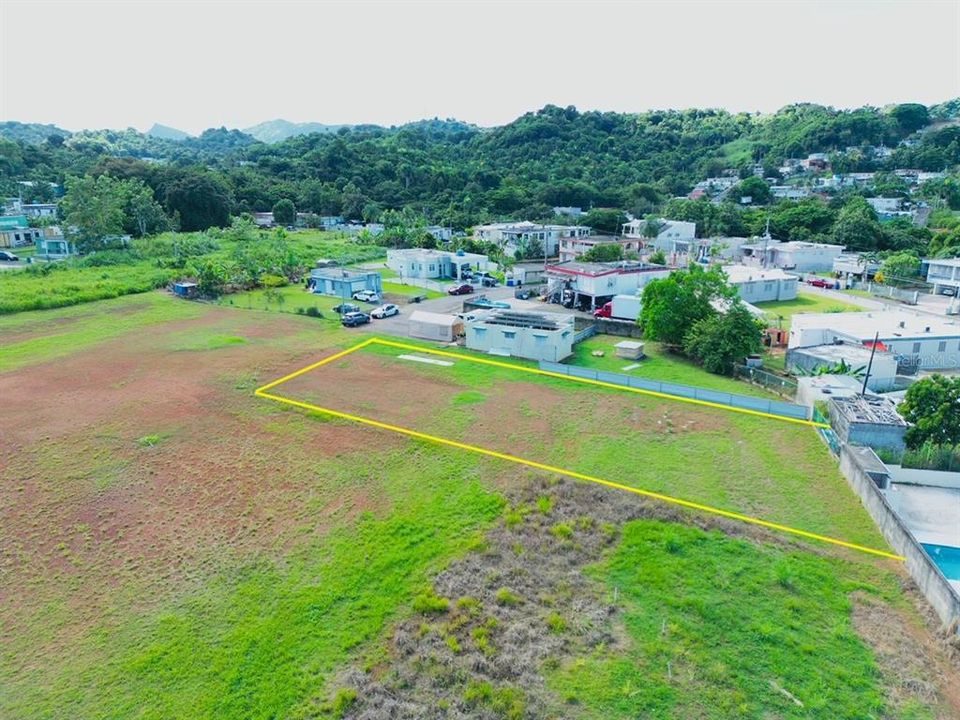 На продажу: $76,000 (0.25 acres)