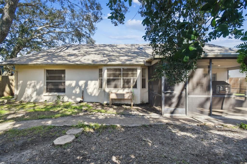 For Sale: $479,000 (3 beds, 2 baths, 1965 Square Feet)