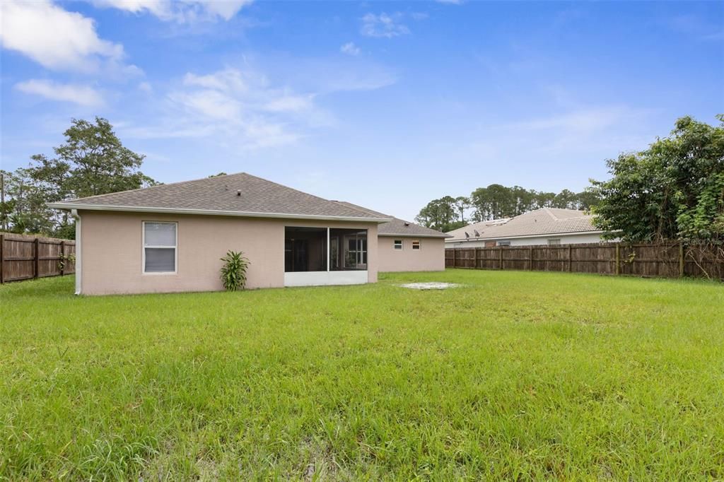 For Sale: $364,999 (4 beds, 2 baths, 2274 Square Feet)