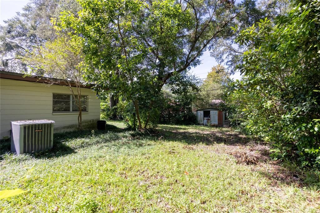 For Sale: $260,000 (3 beds, 2 baths, 1352 Square Feet)