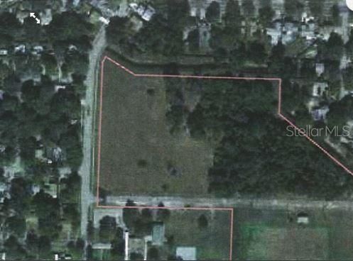For Sale: $3,000,000 (8.20 acres)