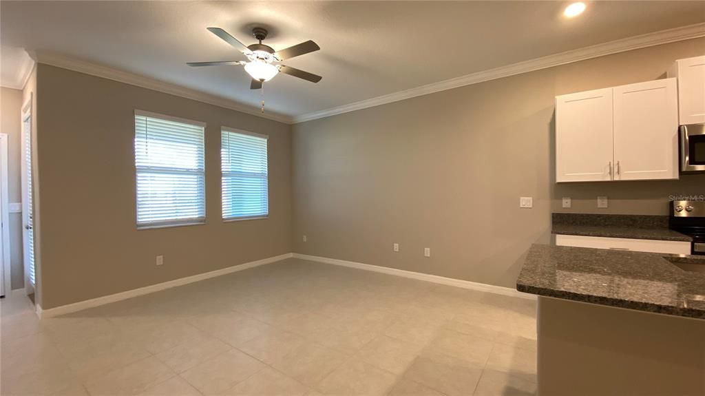 For Rent: $2,350 (3 beds, 2 baths, 1597 Square Feet)