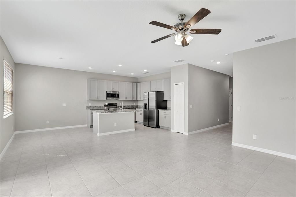 For Sale: $324,000 (3 beds, 2 baths, 1520 Square Feet)