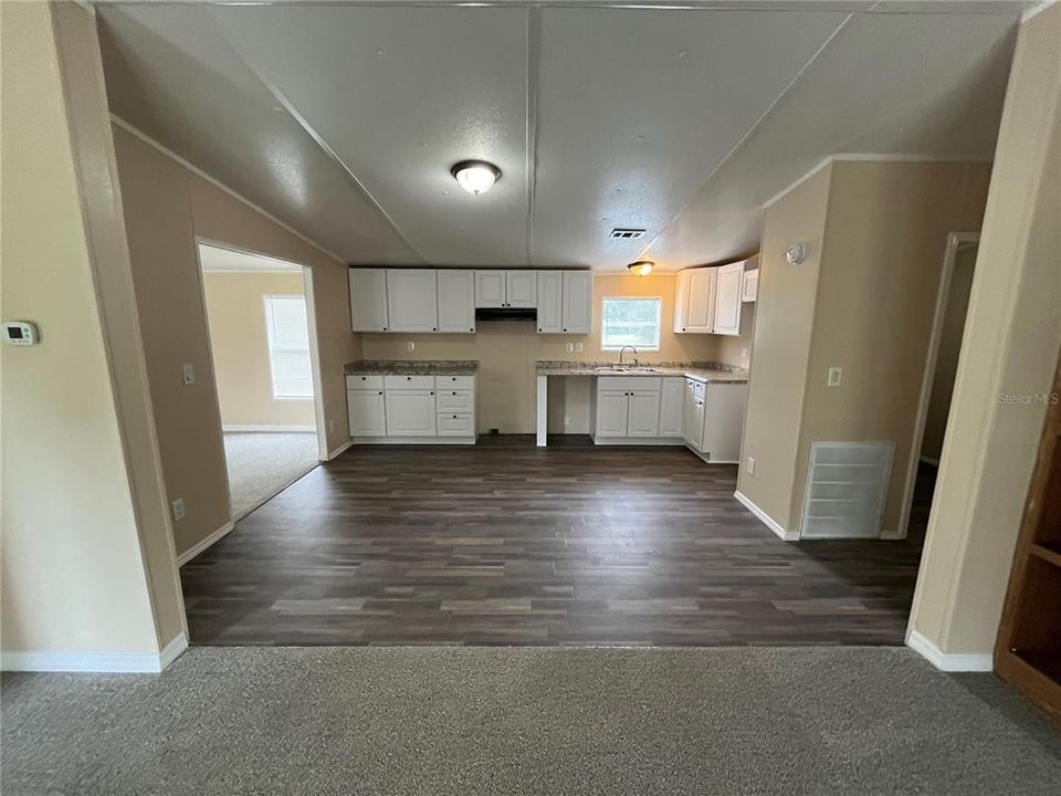 For Sale: $264,900 (4 beds, 2 baths, 2052 Square Feet)