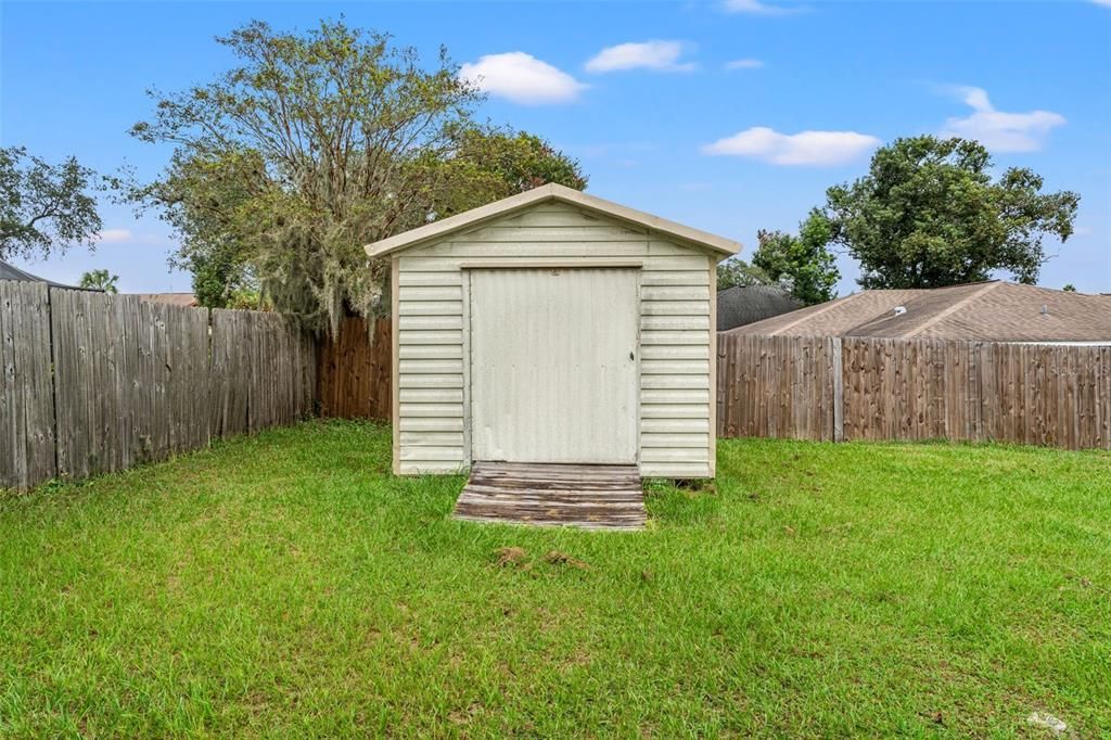 For Sale: $260,000 (3 beds, 2 baths, 1166 Square Feet)