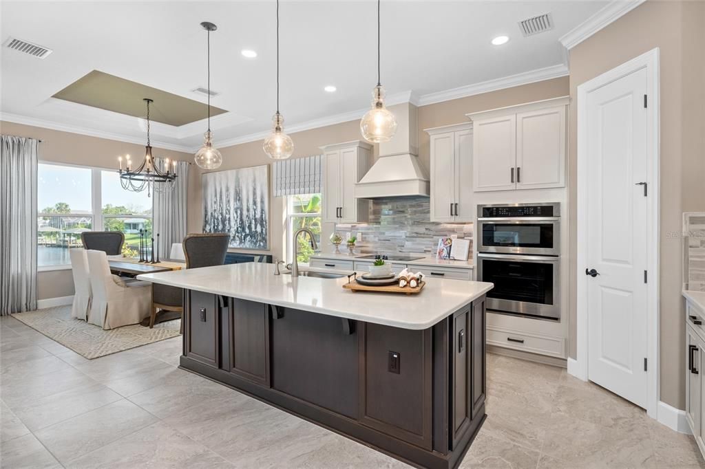 Living room / Kitchen / Dining Room Combo