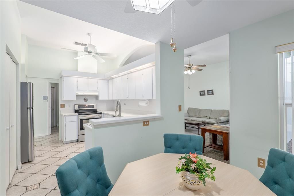 Active With Contract: $239,900 (3 beds, 2 baths, 1449 Square Feet)