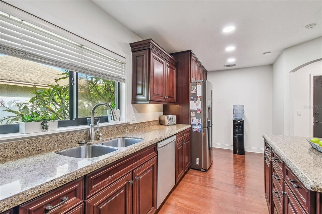 For Sale: $929,900 (4 beds, 2 baths, 3367 Square Feet)