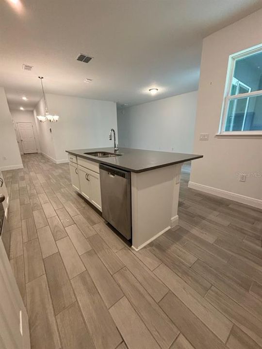 For Rent: $2,700 (3 beds, 2 baths, 2308 Square Feet)