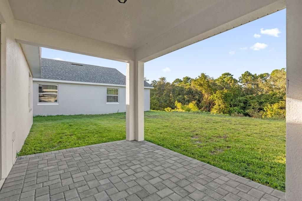 Covered Porch/Lanai- Fully Paved