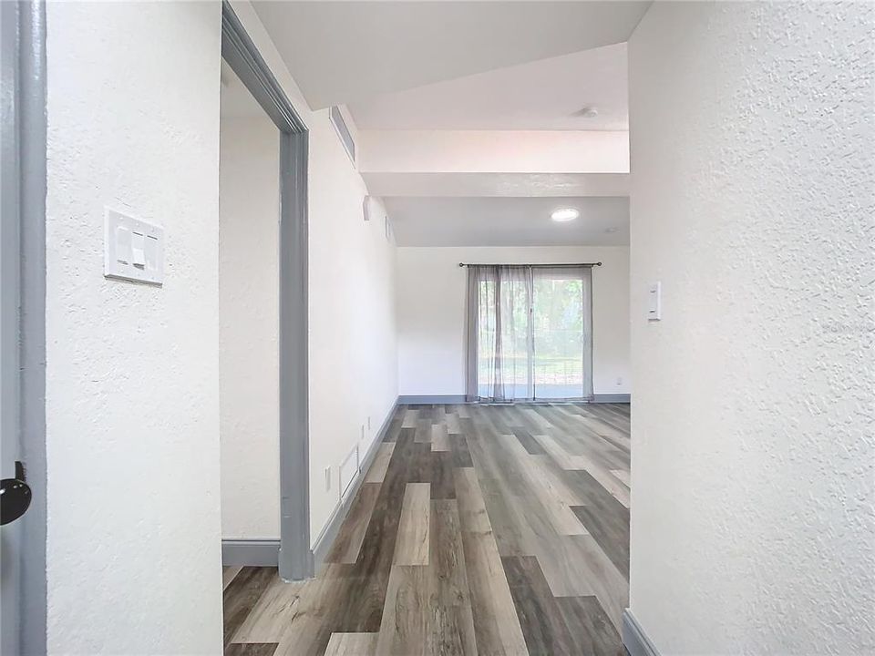 En Venta: $345,000 (3 camas, 2 baños, 1512 Pies cuadrados)