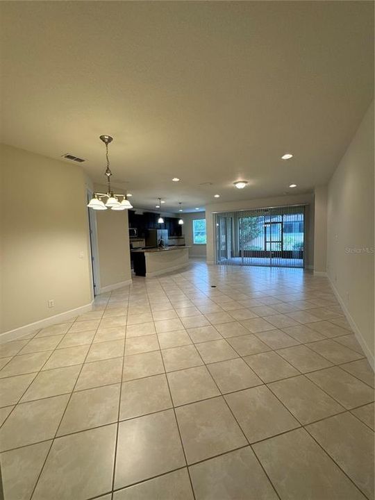 For Rent: $3,300 (3 beds, 2 baths, 1961 Square Feet)