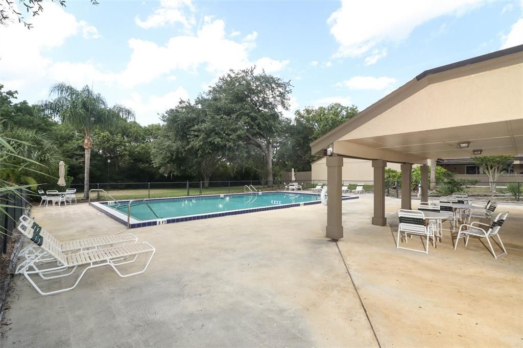 Active With Contract: $187,500 (2 beds, 1 baths, 1097 Square Feet)