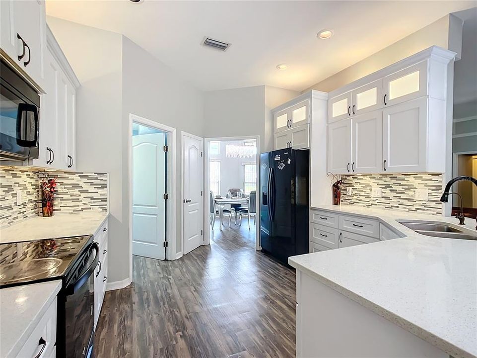 For Sale: $485,000 (4 beds, 2 baths, 2182 Square Feet)