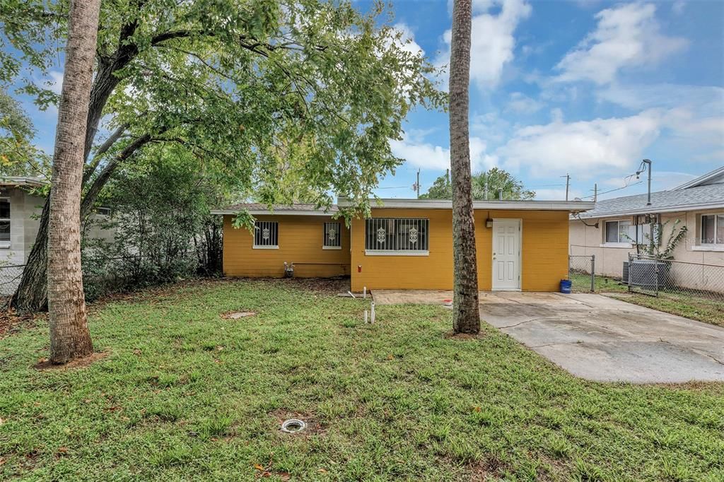 For Sale: $190,000 (3 beds, 1 baths, 1145 Square Feet)