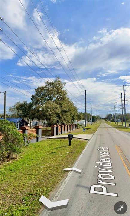 For Sale: $749,000 (4 beds, 2 baths, 2000 Square Feet)