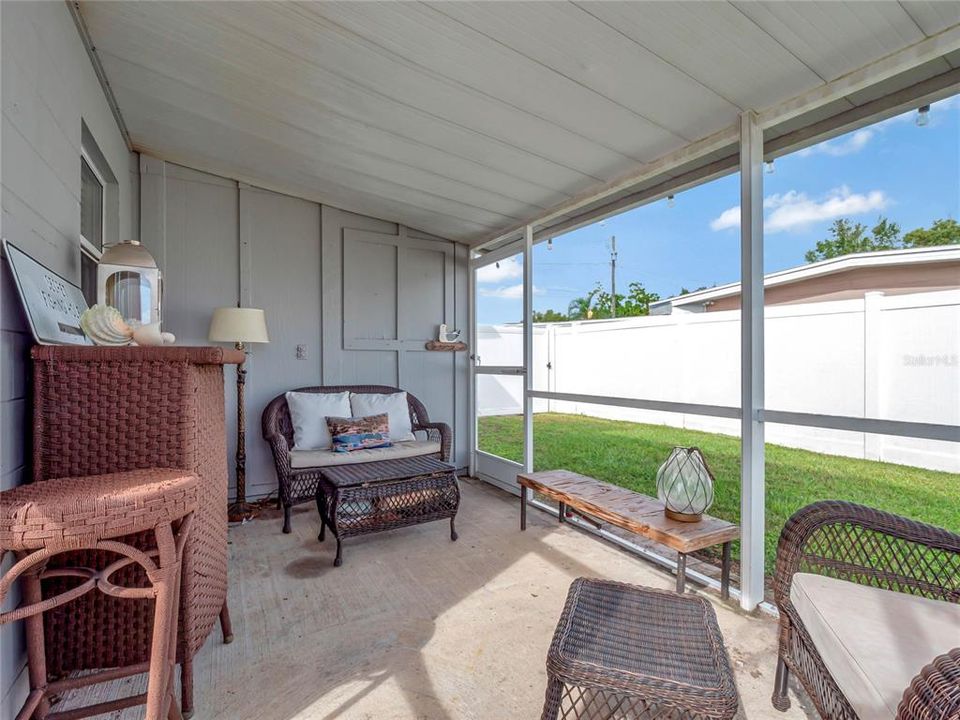 Screened-In Porch