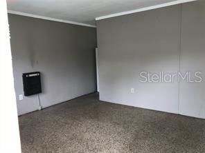 For Rent: $1,200 (2 beds, 1 baths, 700 Square Feet)