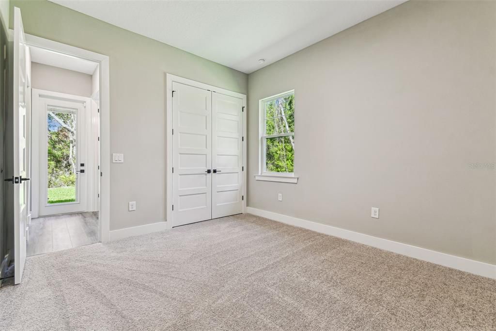 Active With Contract: $699,990 (3 beds, 3 baths, 2588 Square Feet)