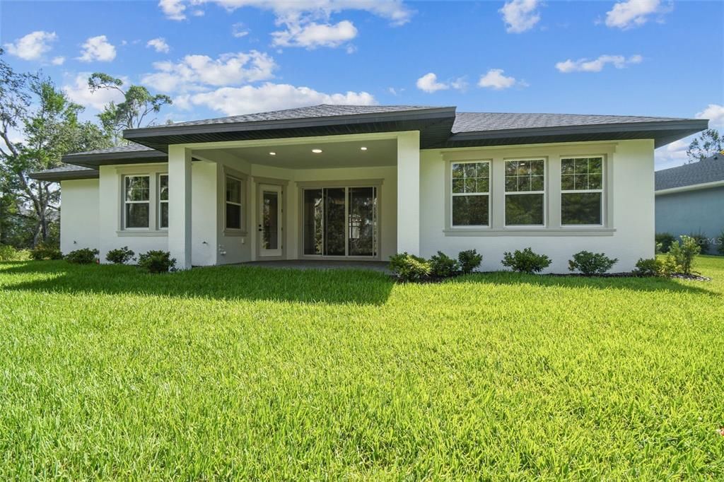 Active With Contract: $699,990 (3 beds, 3 baths, 2588 Square Feet)