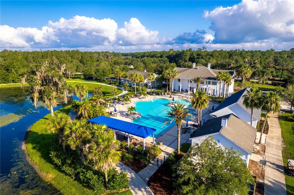 Active With Contract: $699,990 (3 beds, 3 baths, 2588 Square Feet)