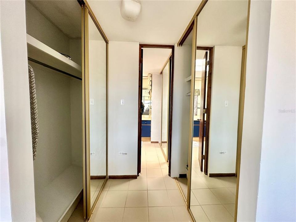 En Venta: $395,000 (2 camas, 2 baños, 1556 Pies cuadrados)