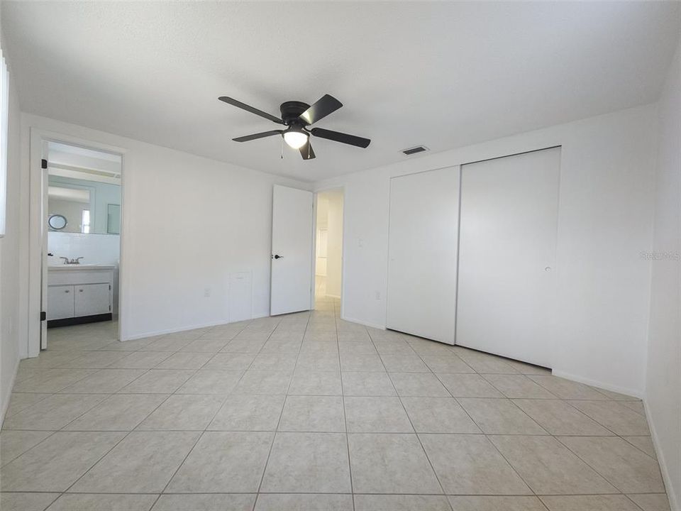 For Sale: $290,000 (3 beds, 2 baths, 1400 Square Feet)