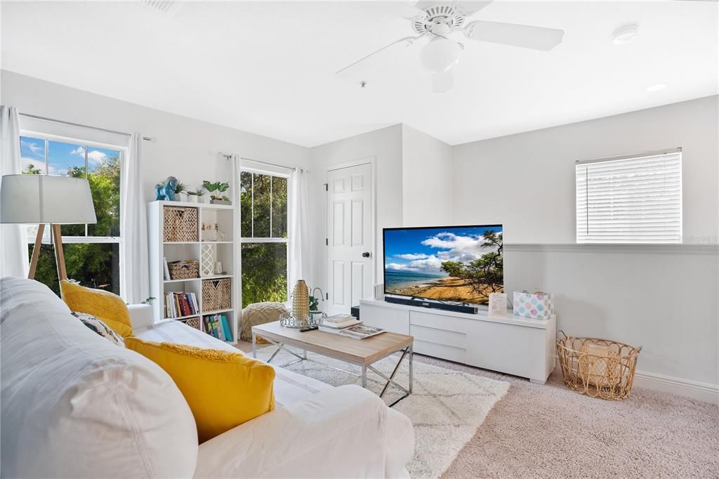 Garage Apartment - Living Room