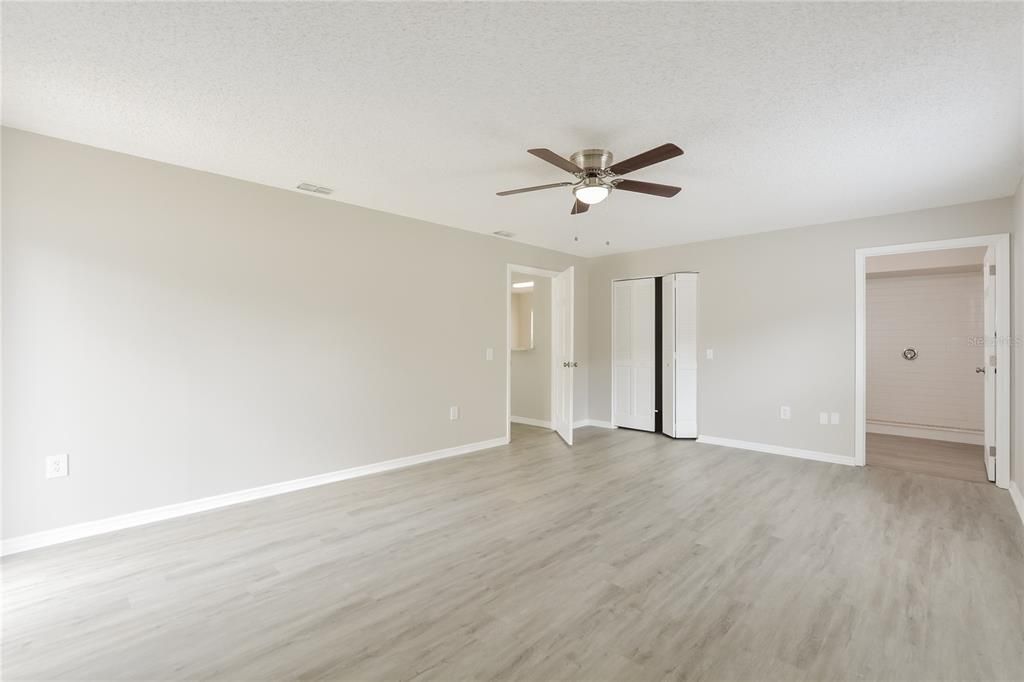 For Rent: $2,235 (3 beds, 2 baths, 1577 Square Feet)