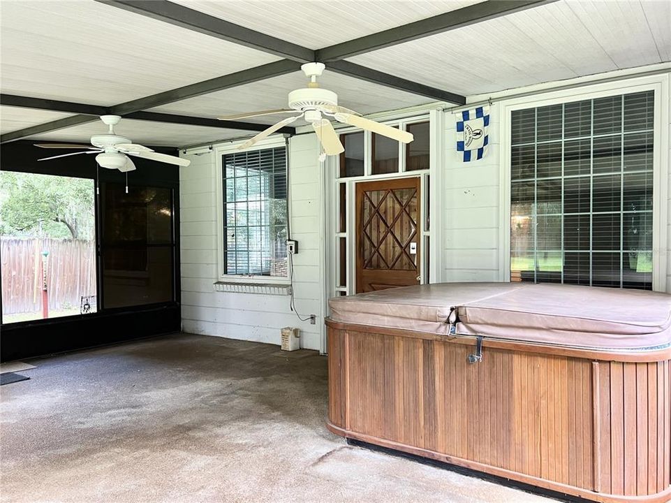 Screened Porch