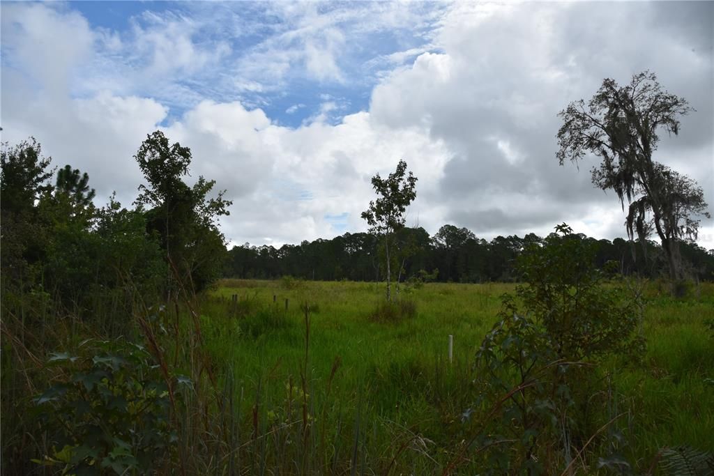 En Venta: $279,000 (27.12 acres)